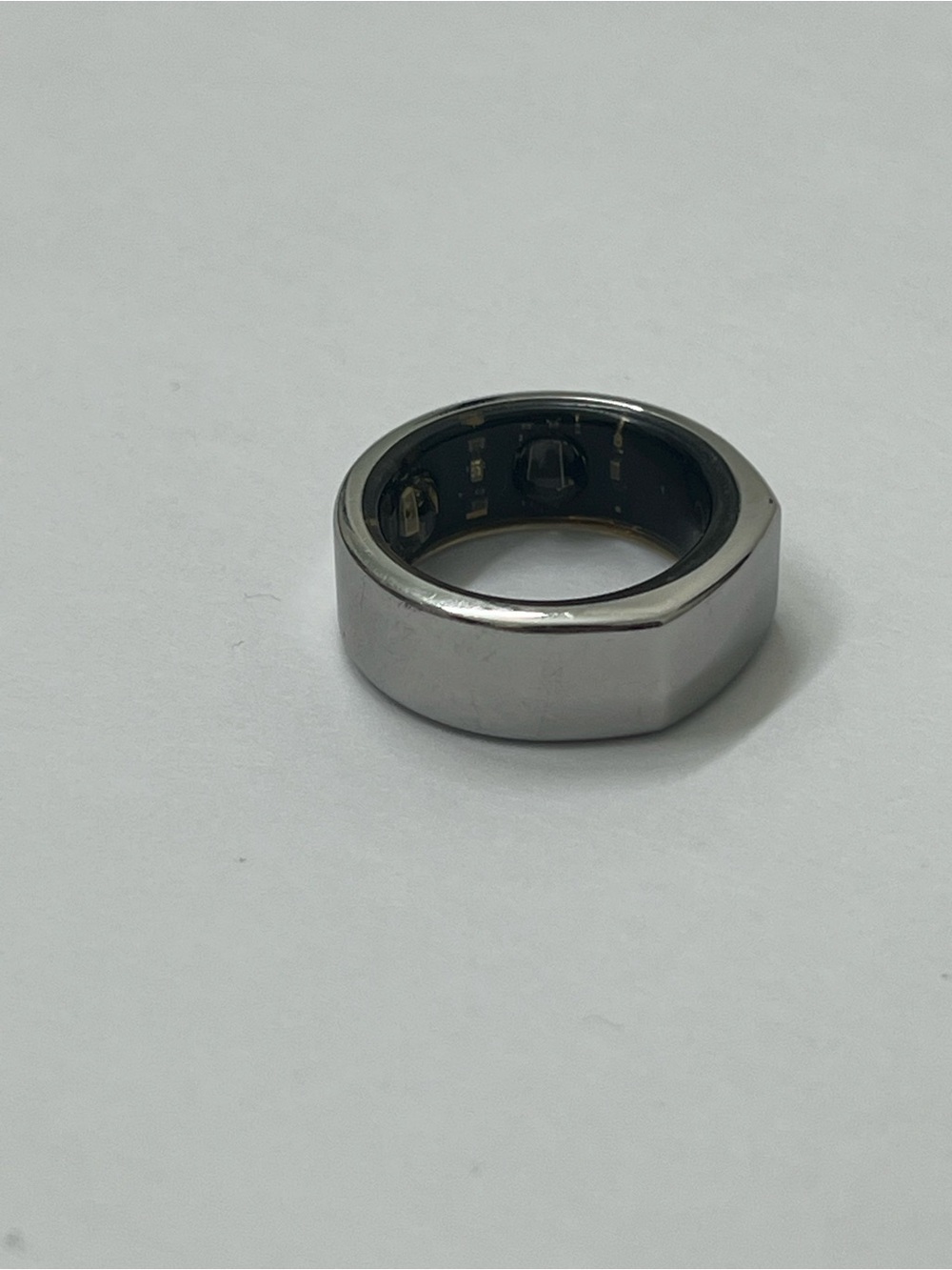 Oura Ring 3 Silver Size 7 with Charger and Cable